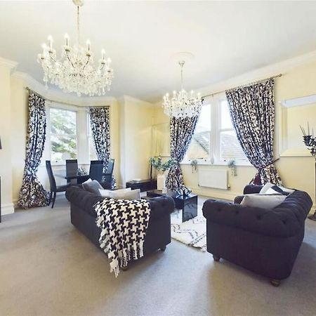 Upmarket Apartment In Ормскирк Экстерьер фото